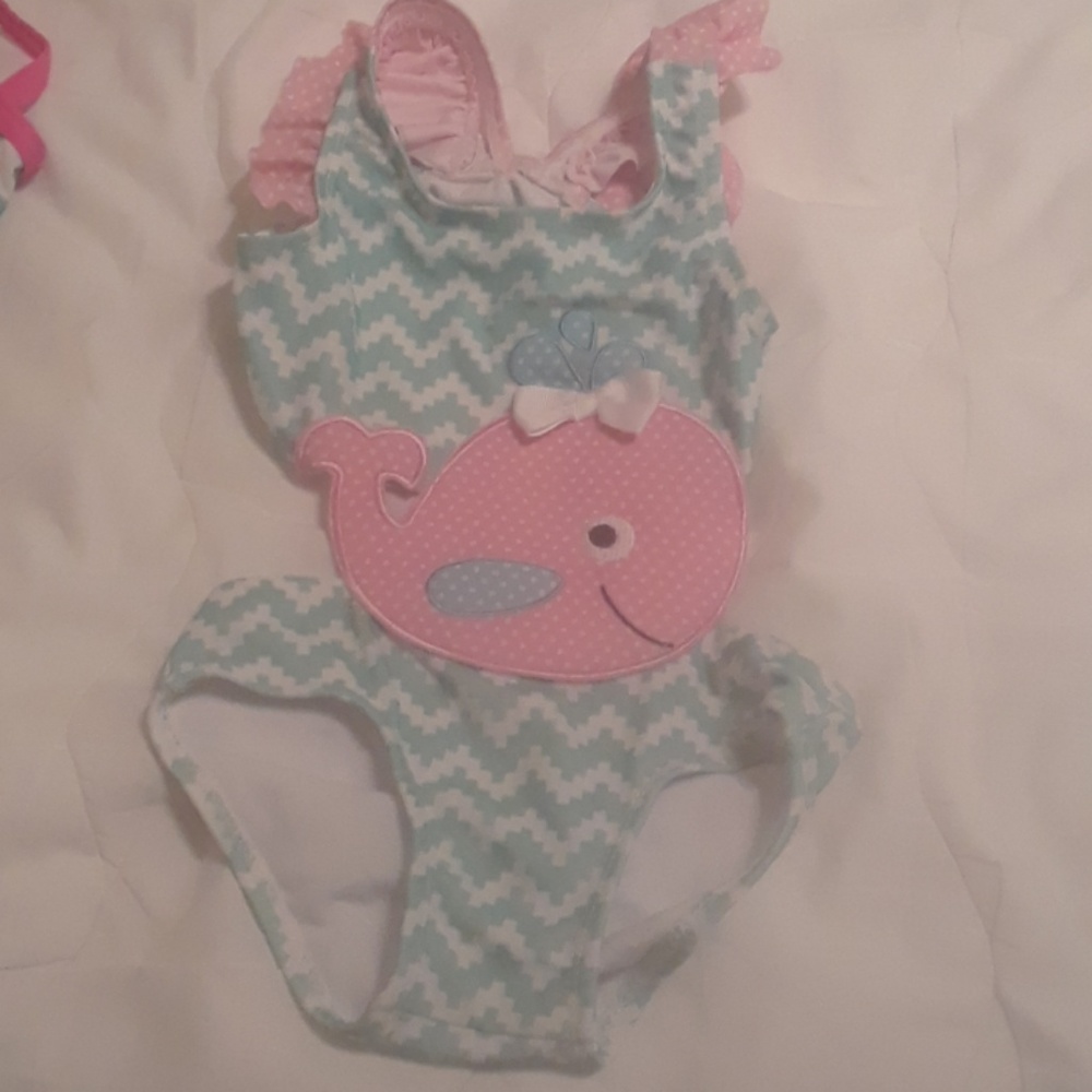 Bathing suit